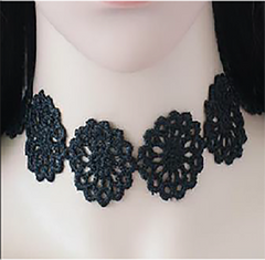 Fashionable Choker Necklace - Black
